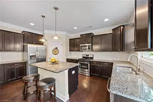 1178 Yorkshire Dr, Burlington, NC 27215 - Photo 11