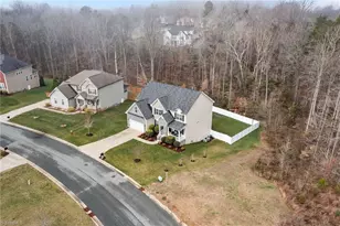 1178 Yorkshire Dr, Burlington, NC 27215 - Photo 45