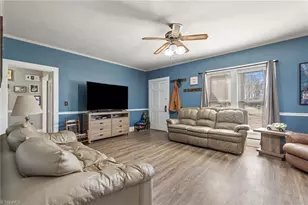 304 Springwood Rd, Asheboro, NC 27205 - Photo 9