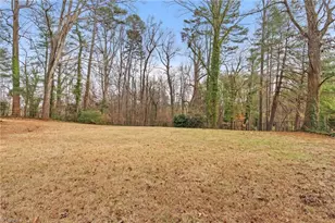 2110 Royall Dr, Winston-Salem, NC 27106 - Photo 37