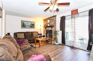 915 Shelby Dr, Greensboro, NC 27409 - Photo 11