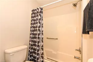 915 Shelby Dr, Greensboro, NC 27409 - Photo 21