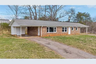 110 Village Drive, North Wilkesboro, NC 28659 - Photo 11