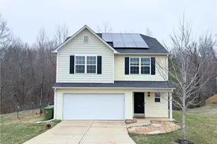 112 York Pl, Linwood, NC 27299 - Photo 1