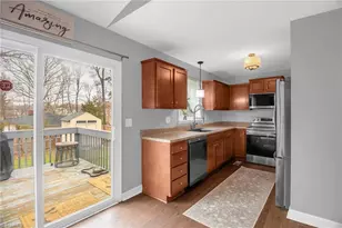 104 Black Ave, Thomasville, NC 27360 - Photo 13