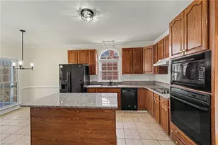 196 Oakmont Dr, Advance, NC 27006 - Photo 29