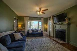 110 E Main St, Jonesville, NC 28642 - Photo 17