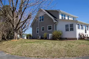 110 E Main St, Jonesville, NC 28642 - Photo 7