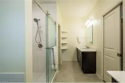 5556 Baverhof Drive, Greensboro, NC 27405 - Photo 13