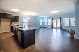 5556 Baverhof Dr, Greensboro, NC 27405 - Photo 3