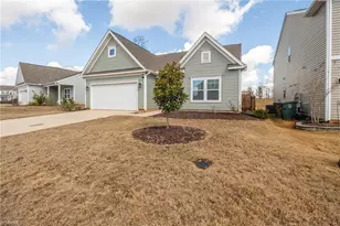 5556 Baverhof Dr, Greensboro, NC 27405 - Photo 37