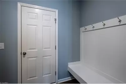 5556 Baverhof Drive, Greensboro, NC 27405 - Photo 29