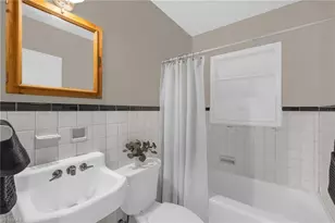 1810 Independence Rd, Greensboro, NC 27408 - Photo 25