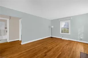 1810 Independence Rd, Greensboro, NC 27408 - Photo 9