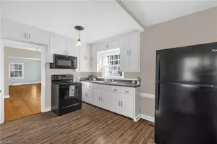 1810 Independence Rd, Greensboro, NC 27408 - Photo 15