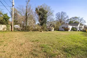 1810 Independence Rd, Greensboro, NC 27408 - Photo 31