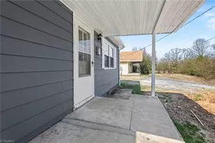 321 Loach St, Asheboro, NC 27203 - Photo 5