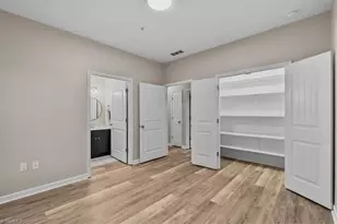 2127 McConnell Rd, Greensboro, NC 27401 - Photo 17