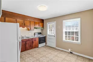 2503 Vanstory St, Greensboro, NC 27407 - Photo 9