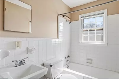 2503 Vanstory Street #C, Greensboro, NC 27407 - Photo 17