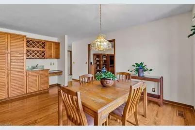 8204 Willow Glen Trail, Greensboro, NC 27455 - Photo 17