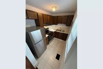 164 West End Boulevard #3, Winston-Salem, NC 27101 - Photo 9