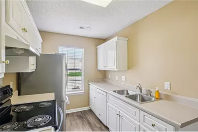 2431 Moran Street #B, Burlington, NC 27215 - Photo 11