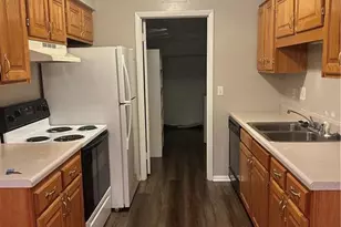 2240 Sunderland Rd, Winston-Salem, NC 27103 - Photo 7