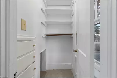 708 E Lake Drive, Greensboro, NC 27401 - Photo 19