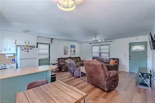 636 Hamburg St, Mount Airy, NC 27030 - Photo 13