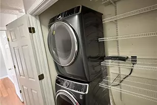 3819 Raintree Dr, Greensboro, NC 27407 - Photo 25