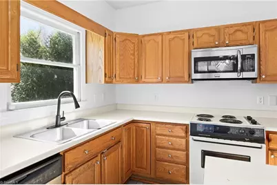 1108 Elmwood Avenue, High Point, NC 27265 - Photo 23