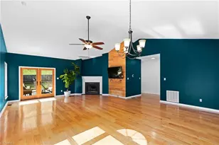 1108 Elmwood Ave, High Point, NC 27265 - Photo 7