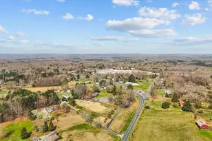 724 E Main St, Seagrove, NC 27341 - Photo 25