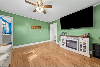 724 E Main Street, Seagrove, NC 27341 - Photo 13