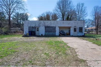 3828 High Point Road, Winston-Salem, NC 27107 - Photo 3