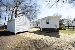 1312 Greenwood Terrace, Burlington, NC 27215 - Photo 37