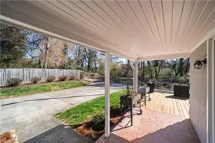 1035 Wendover Cir, Winston-Salem, NC 27104 - Photo 39