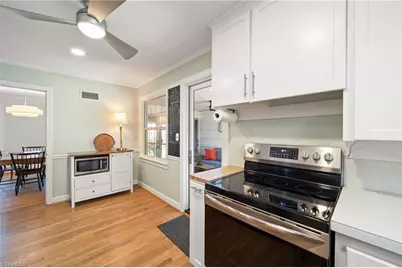 1035 Wendover Circle, Winston-Salem, NC 27104 - Photo 15