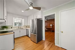 1035 Wendover Cir, Winston-Salem, NC 27104 - Photo 17