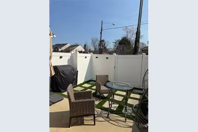 111 Crepe Myrtle Lane, Jamestown, NC 27282 - Photo 5