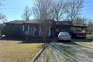 4151 Valley Ridge Dr, Trinity, NC 27370 - Photo 3