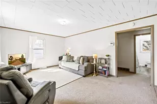 617 Hargrave St, Lexington, NC 27292 - Photo 11