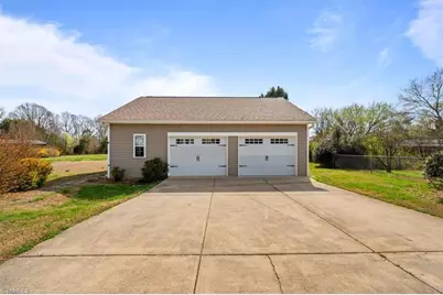 8997 Pepper Ridge Court, Oak Ridge, NC 27310 - Photo 31