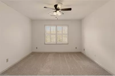 10 Park Village Lane #E, Greensboro, NC 27455 - Photo 17