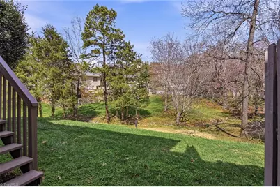 10 Park Village Lane #E, Greensboro, NC 27455 - Photo 25
