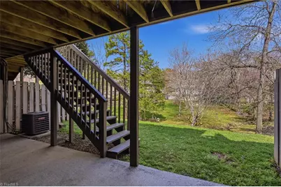 10 Park Village Lane #E, Greensboro, NC 27455 - Photo 27