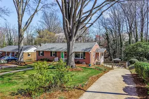 1633 Pembroke Ave, Winston-Salem, NC 27103 - Photo 5