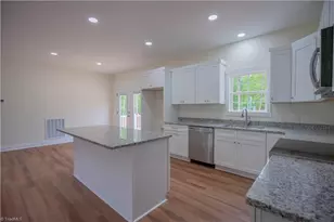2827 Beckner Rd, Lexington, NC 27292 - Photo 9