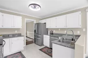 5315 Winterset Dr, Greensboro, NC 27406 - Photo 19